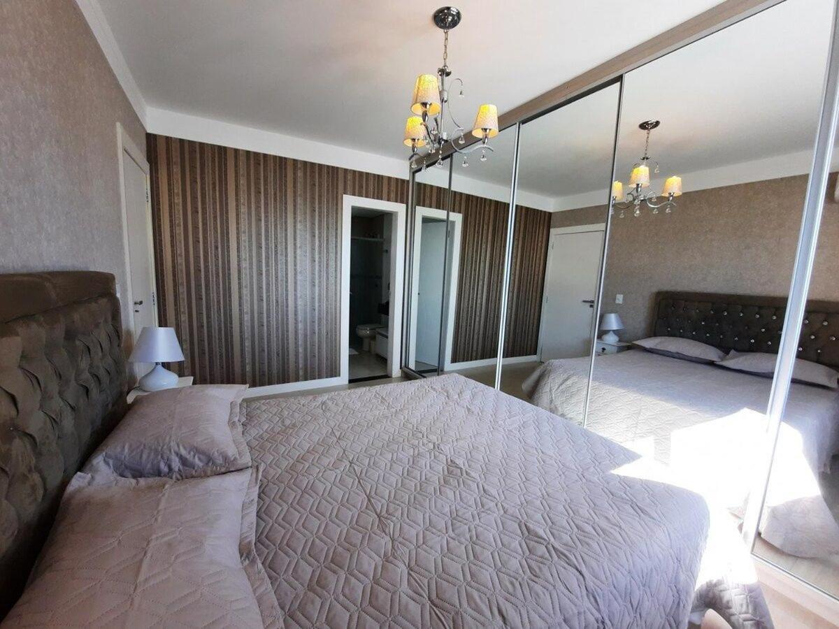 3 Suites Linda Vista Da Orla De Bc A 50M Da Praia - Somente Familiares Balneário Camboriú 外观 照片
