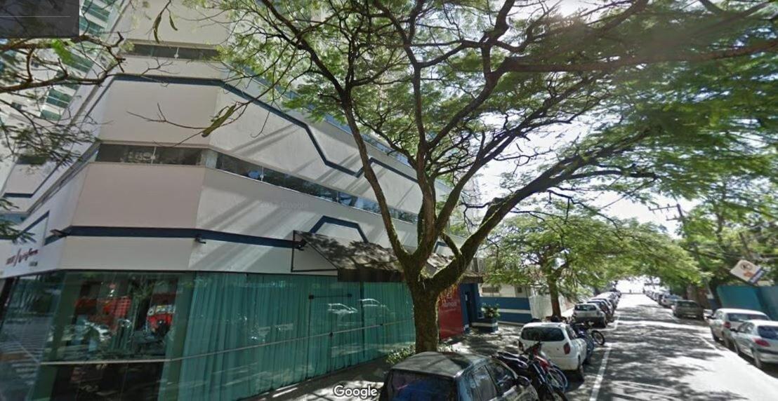 3 Suites Linda Vista Da Orla De Bc A 50M Da Praia - Somente Familiares Balneário Camboriú 外观 照片