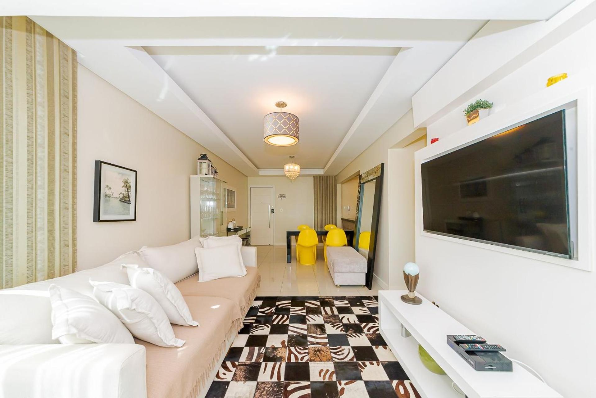 3 Suites Linda Vista Da Orla De Bc A 50M Da Praia - Somente Familiares Balneário Camboriú 外观 照片