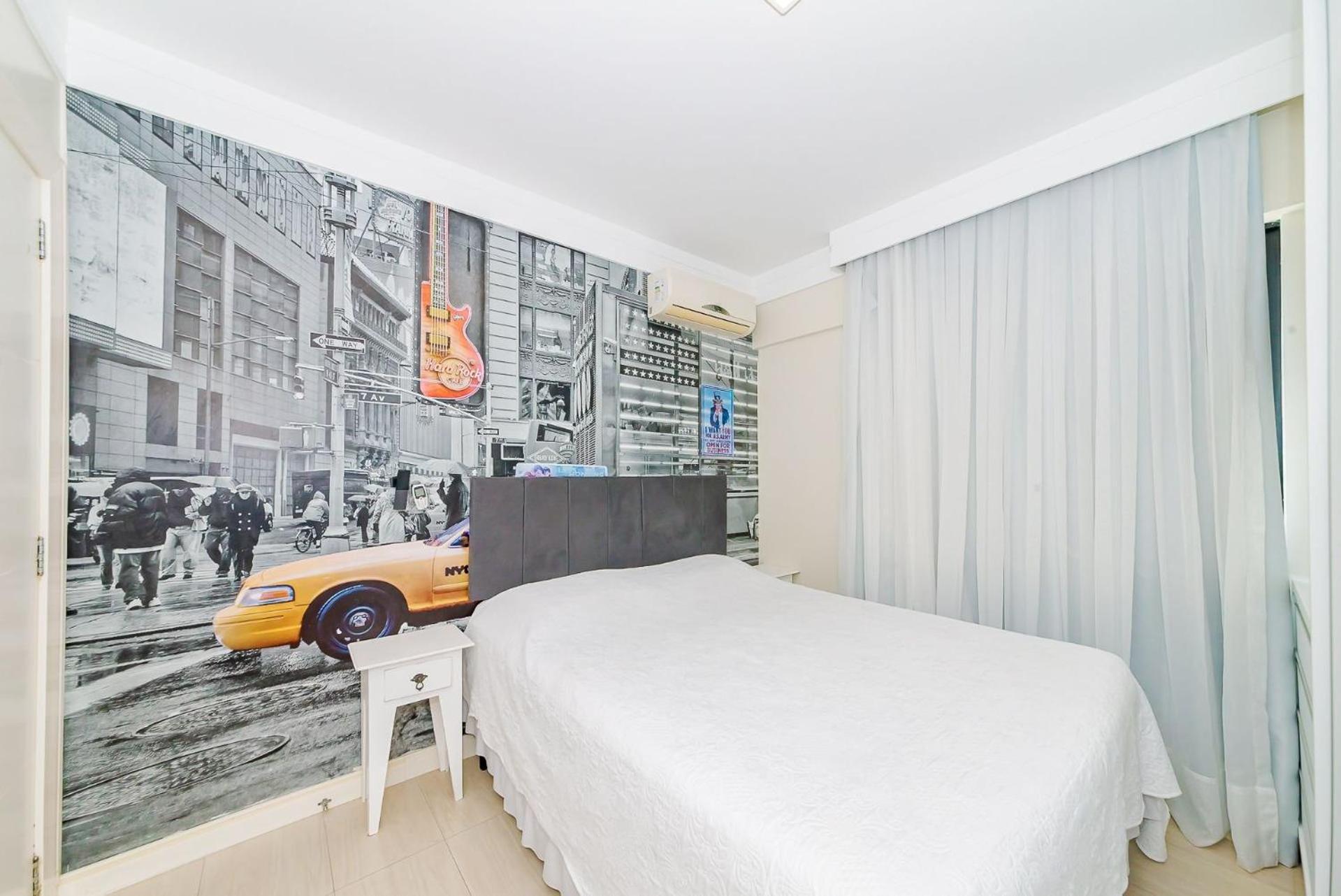 3 Suites Linda Vista Da Orla De Bc A 50M Da Praia - Somente Familiares Balneário Camboriú 外观 照片